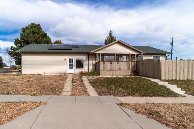 property at 2610 E Pikes Peak Ave