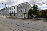 420 Broadway St in Lowell, MA - Building Photo - Building Photo