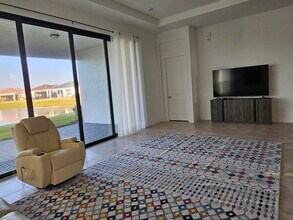 12130 Fortezza Way in Port St. Lucie, FL - Foto de edificio - Building Photo