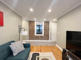 137 Orleans St, Unit #3R in Boston, MA - Building Photo