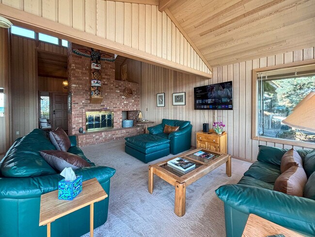 951-953 3 Crabs Rd in Sequim, WA - Building Photo - Building Photo