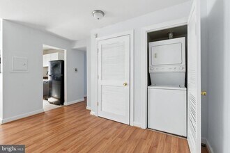709 Brandywine St SE in Washington, DC - Foto de edificio - Building Photo