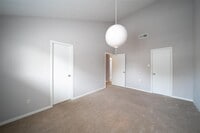 7935 Kendalia Dr photo'