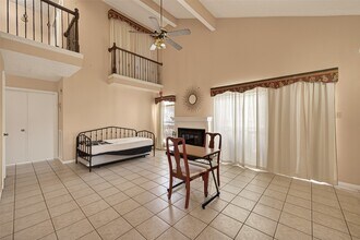 11866 Plumbrook Dr in Houston, TX - Building Photo - Building Photo