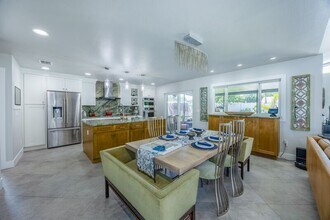 2952 De Brocy Way in Winter Park, FL - Building Photo - Building Photo
