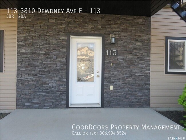3810-3810 Dewdney Ave E in Regina, SK - Building Photo - Building Photo