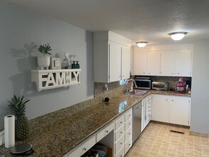 70 Westwood Dr in Orem, UT - Building Photo - Building Photo