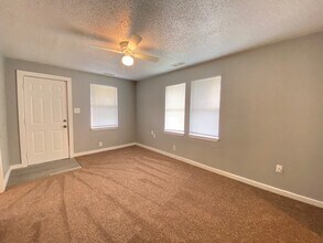 1400 S Youngs Blvd in Oklahoma City, OK - Building Photo - Building Photo