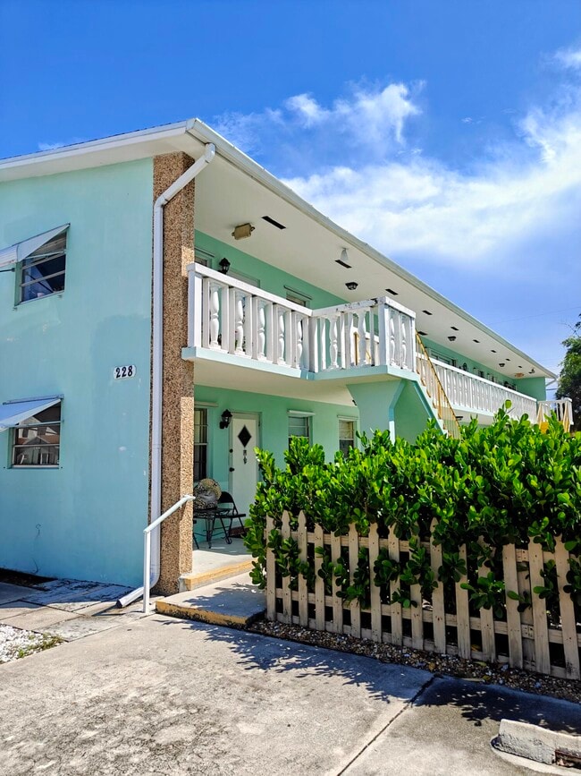 property at 228 N Federal Hwy