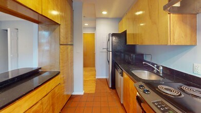 2300 18th St NW in Washington, DC - Building Photo - Building Photo