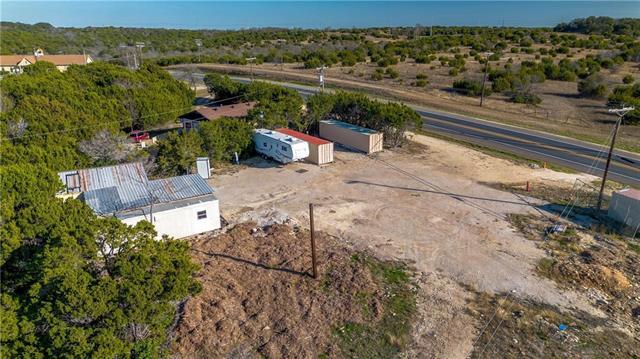 690 TX-22 in Clifton, TX - Building Photo