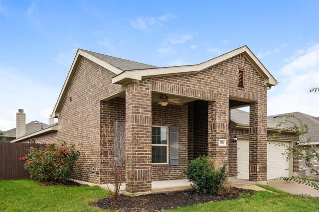 2501 Old Buck Dr in Weatherford, TX - Building Photo - Building Photo