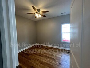 11 Woodvale Ave in Chattanooga, TN - Building Photo - Building Photo