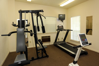 Sugar Creek Apartments in Winston-Salem, NC - Building Photo - Interior Photo