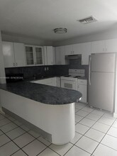 3834 SW 107th Ave in Miami, FL - Building Photo - Building Photo