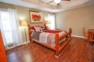 8415 Lauren Dr in College Station, TX - Building Photo - Building Photo