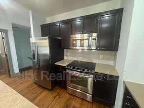 1806 DeKalb Ave NE in Atlanta, GA - Building Photo - Building Photo