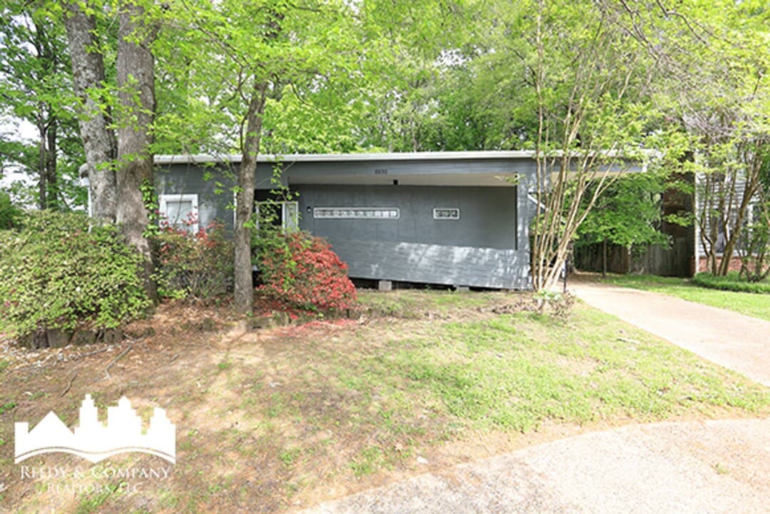 6530 Kirby Gate Cove in Memphis, TN - Building Photo
