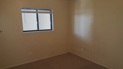 1709 N Cedar Blvd in Cedar City, UT - Building Photo - Building Photo