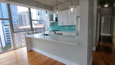 630 N Franklin St in Chicago, IL - Building Photo - Building Photo