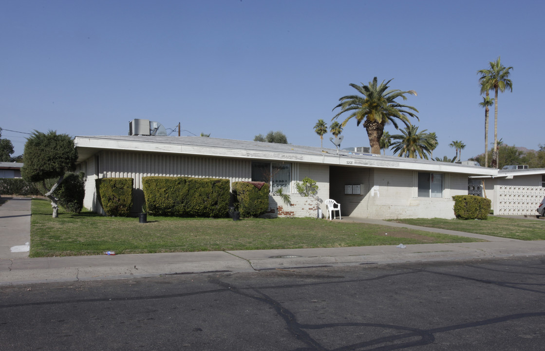 Aztec in Scottsdale, AZ - Building Photo