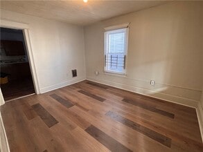 100 Fairbanks St in Rochester, NY - Building Photo - Building Photo