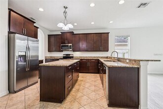 1126 Maumee St in Orlando, FL - Foto de edificio - Building Photo