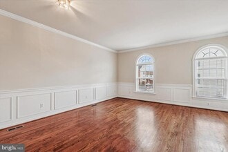 5503 Sacramento Mews Pl in Alexandria, VA - Building Photo - Building Photo