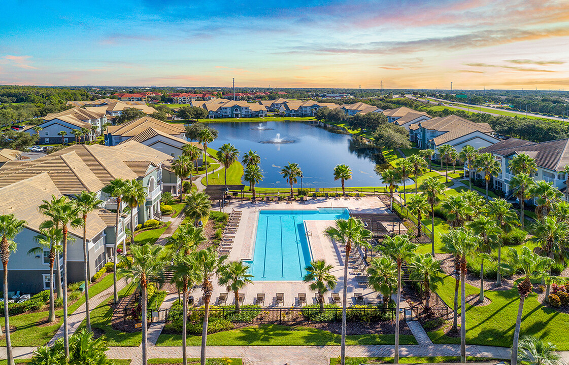 MAA Heather Glen in Orlando, FL - Building Photo