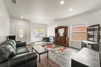 734 W Fruit Tree Ln in Queen Creek, AZ - Building Photo - Building Photo
