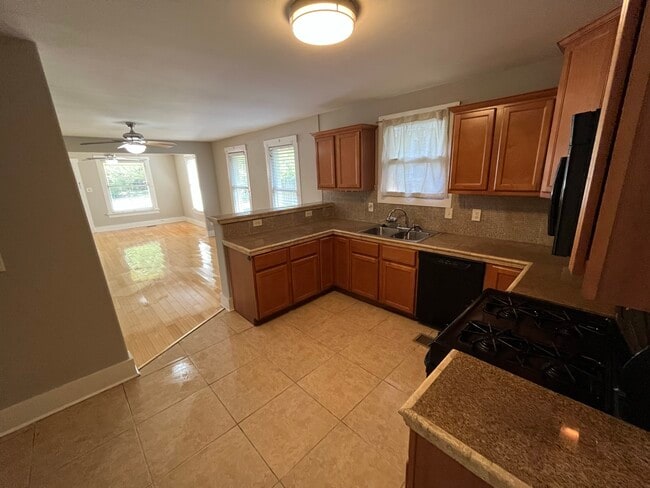 765 Metcalf Pl in Memphis, TN - Building Photo - Building Photo