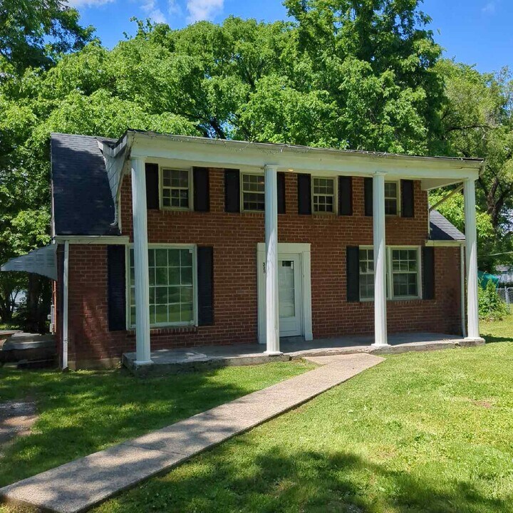 325 Lawndale Dr in Nashville, TN - Building Photo