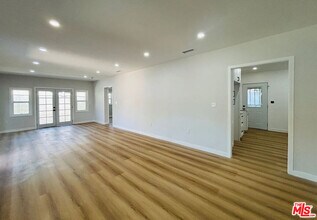 14726 Friar St in Los Angeles, CA - Building Photo - Building Photo