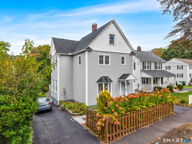 3 Park Pl in Darien, CT - Building Photo - Building Photo