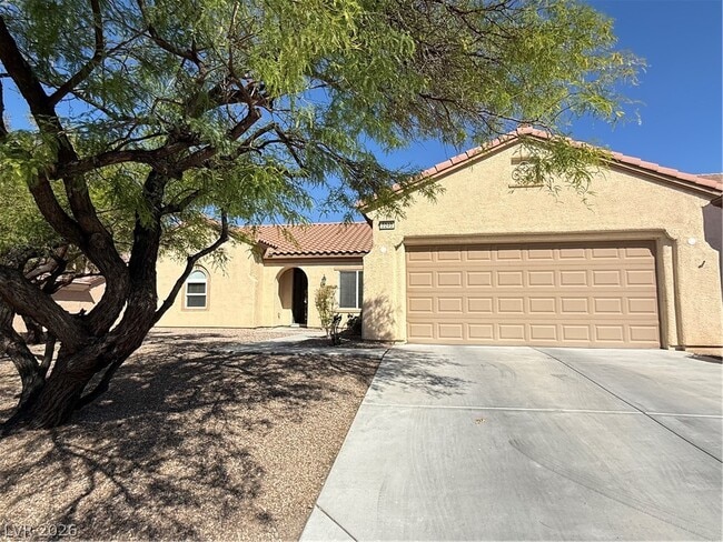 2240 Shadow Canyon Dr in Henderson, NV - Building Photo - Building Photo