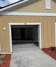 9571 Star Dr in Jacksonville, FL - Building Photo - Building Photo