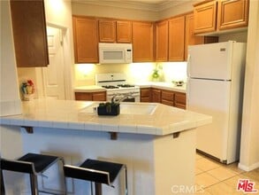 9497 Jack Rabbit Dr in Rancho Cucamonga, CA - Building Photo - Building Photo