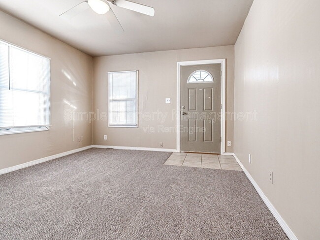 4001 N Rockwell Ave in Bethany, OK - Building Photo - Building Photo