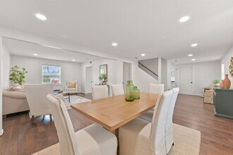 2511 Blue Willow Dr in Houston, TX - Building Photo - Building Photo