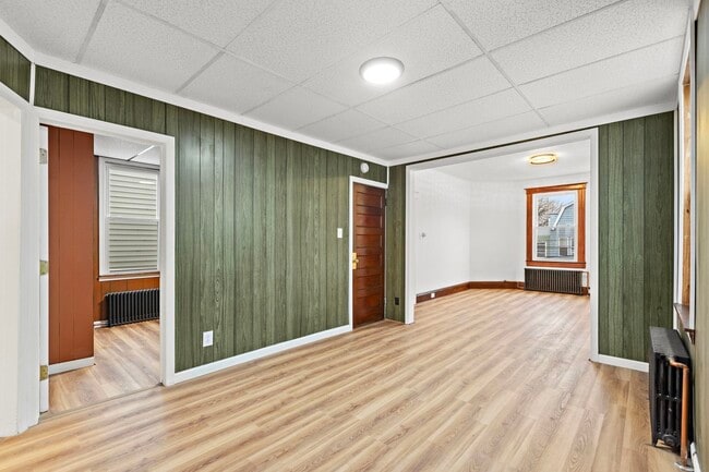 379 Union St in Jersey City, NJ - Building Photo - Building Photo