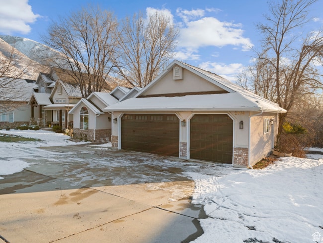 property at 2154 Wasatch Blvd