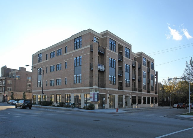 2645-2657 W Lawrence Ave in Chicago, IL - Building Photo - Primary Photo