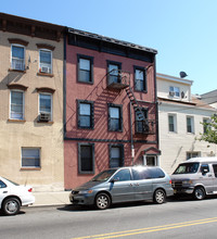 384 Palisade Ave in Jersey City, NJ - Building Photo - Building Photo