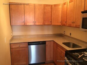 120 Gladstone St, Unit #3 in Boston, MA - Building Photo - Building Photo