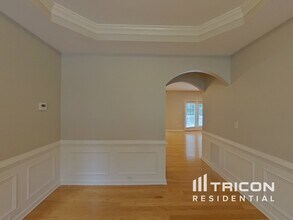 27 Rockridge Dr in Newnan, GA - Building Photo - Building Photo