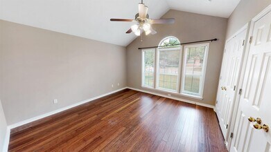 1124 Carolina St in College Station, TX - Building Photo - Building Photo