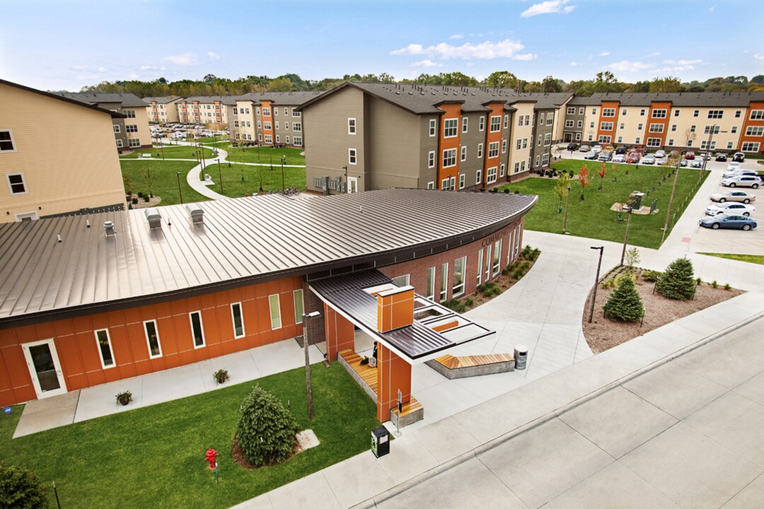 Aspire at West Campus(New) in Iowa City, IA - Foto de edificio