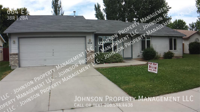 property at 664 E Hawk St