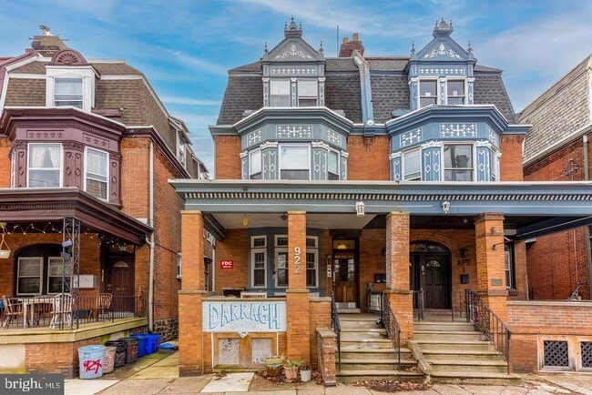 property at 922 S 49th St