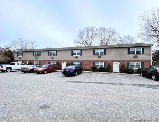 property at 6 Peggy Ln